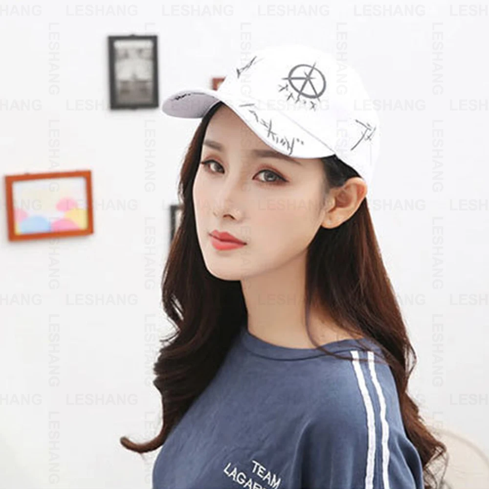 New Black and White Graffiti Baseball Caps Color-Blocking Custom Printing Logo Cotton 6Panel Curved Brim HIP HOP Sports Hats