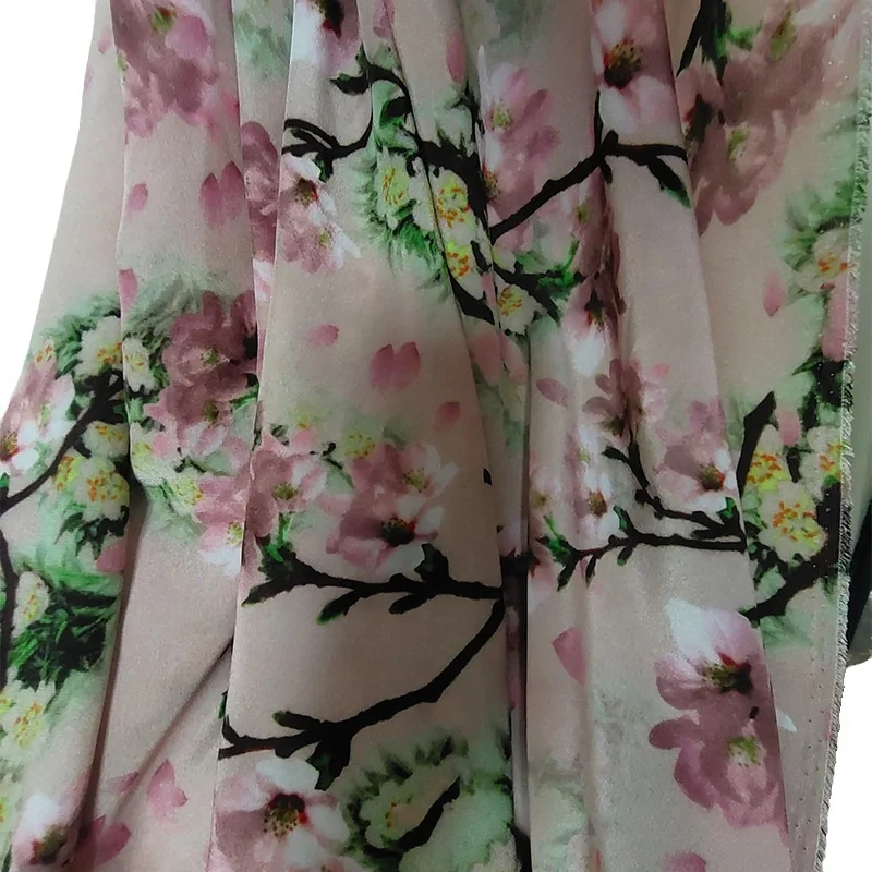 Wholesale factory 100% mulberry silk 14mm crepe de chine 140cm width custom printing fabric for fashion dress,shirts,Qipao
