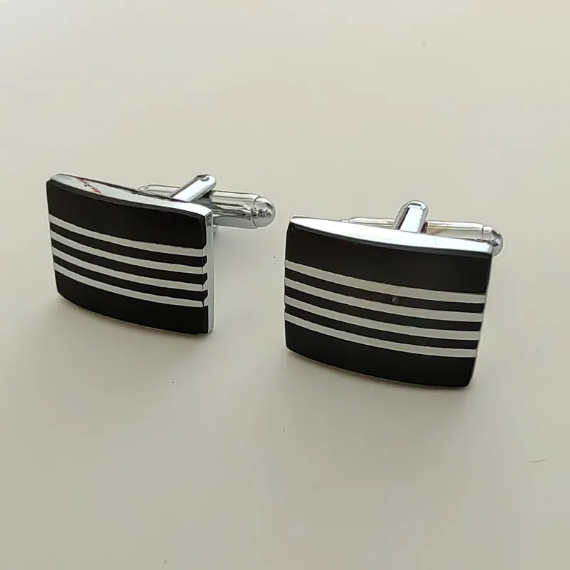 cufflink 4.jpg