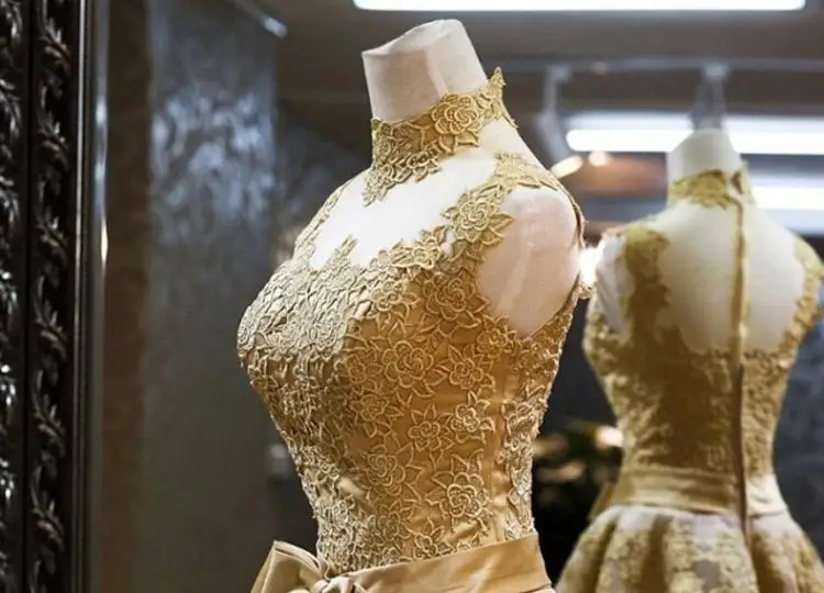 New ladies host round neck sleeveless customize color long satin elegant evening dresses for maid of honor