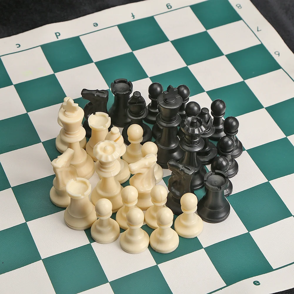 Dericsson Chess Mat Game Leather Backgammon Set Travel Chessboard With Chess Pieces