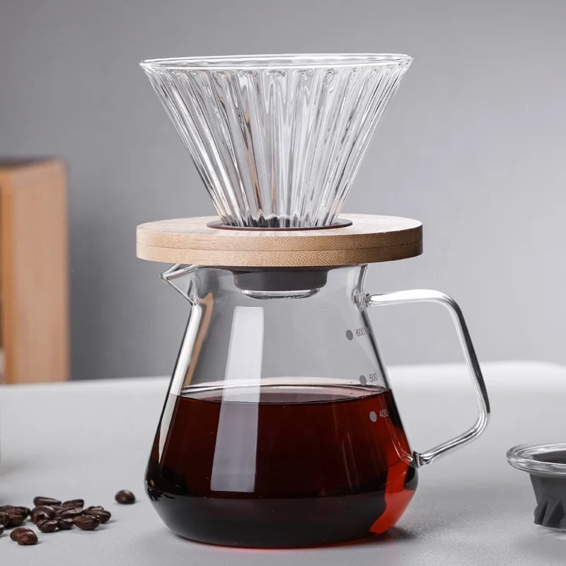 600ml Glass Carafe with Handle Manual Pour Over Coffee Beaker and Tea Steeper Borosilicate Glass Decanter Clear Coffee Pot Coffee Carafe V603