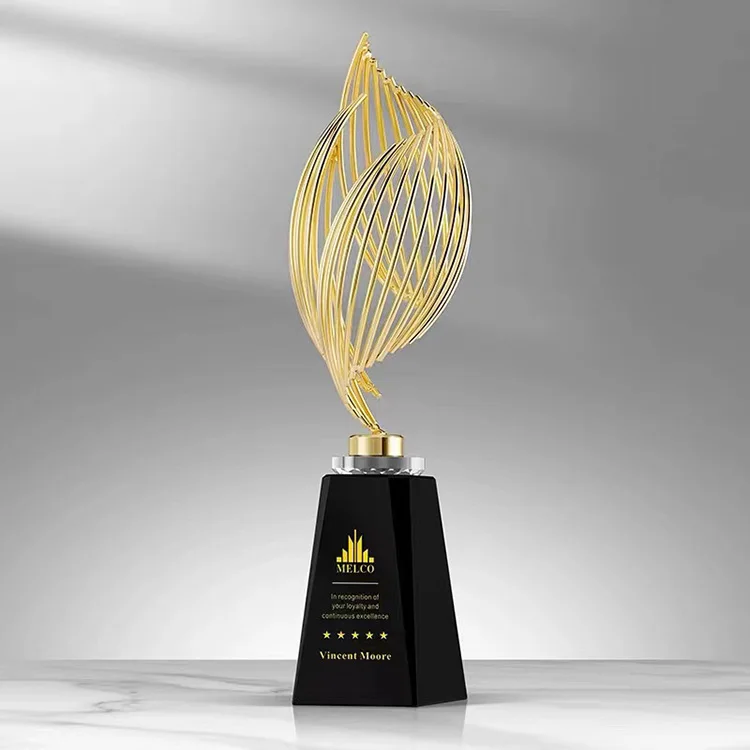 Custom Leaf Shaped Gold Trophies Crystal Metal Medal Awards Metal Crystal Trophies With Black Crystal Base