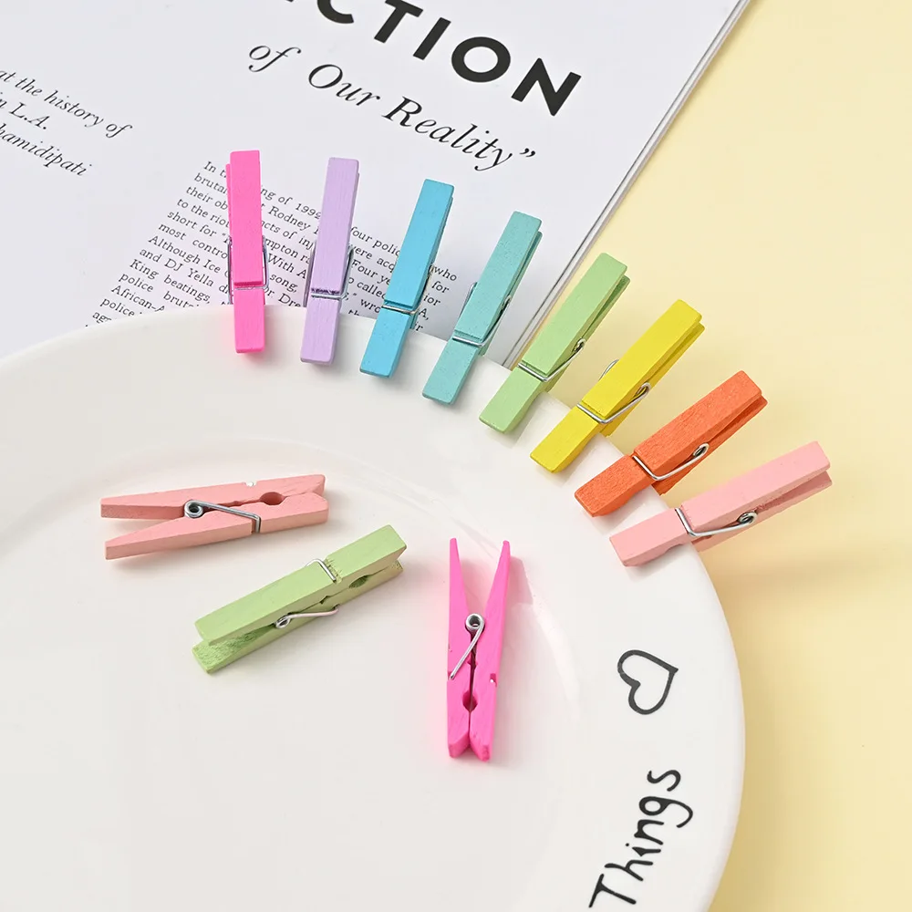 Wholesale Various Sizes Wood Laundry Peg Photo Clip Small Wooden Clip Creative Craft Clip
