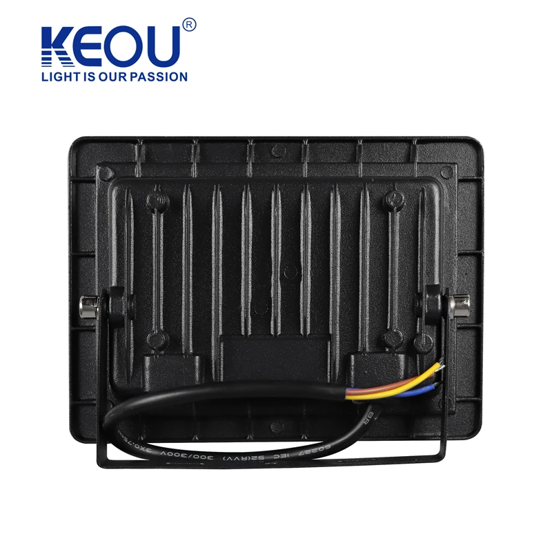 Small wattage cheap 10w 20w 45watt 50watt 12 volt LED chips reflector led flood light