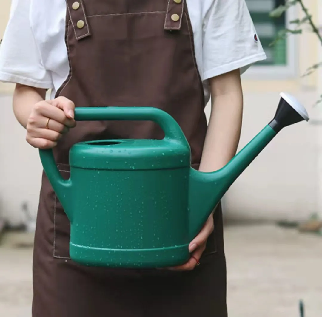 Large-capacity spray pot balcony planting vegetables long mouth shower pot watering flowers and vegetables