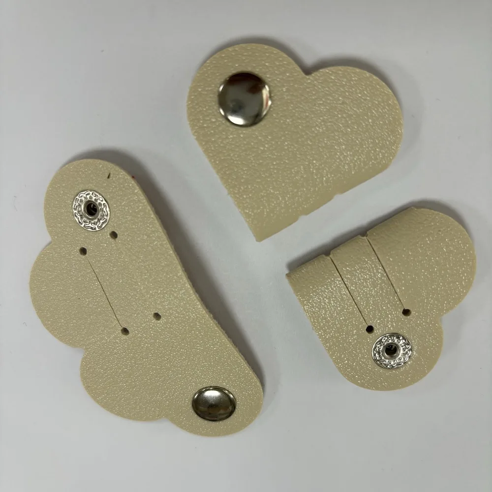 Stocked PU Leather Heart Cord Organizer PU Leather Earphones Storage Straps Portable Bag Charging Cable Holder for Office