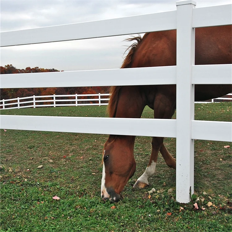 Easily Assembled UV Resistant 3 Rail plastic Vinyl PVC Horse Fence ,Cheap PVC Plastic Vinyl Coated Ranch Paddock Horse Fencing