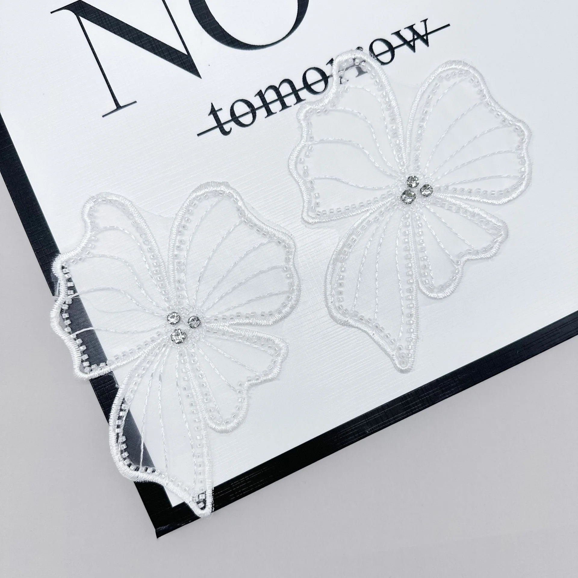 Creative Design Clothing Accessories Handmade Jewelry Flower Womens Clothing And Accessories