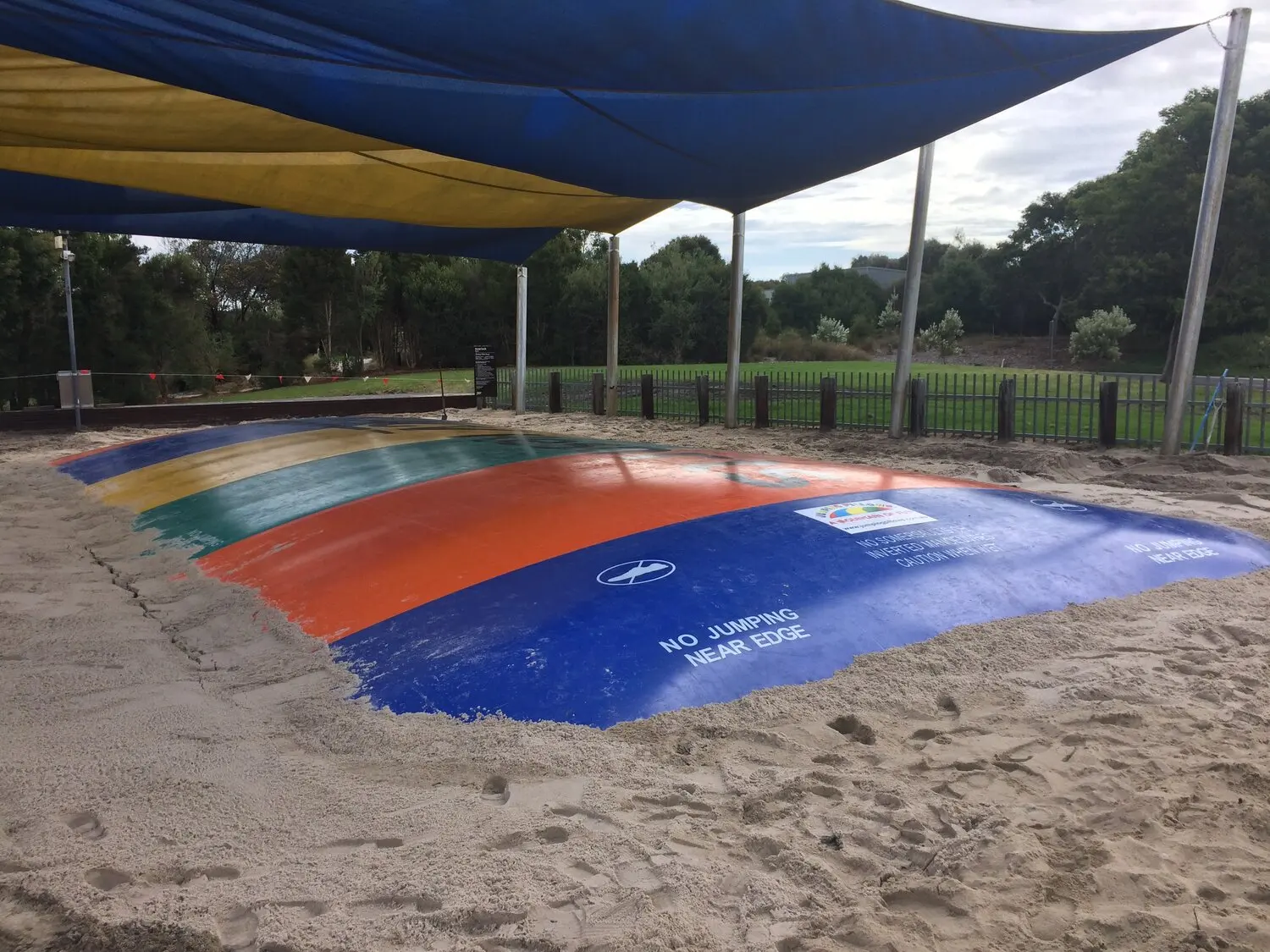Outdoor Inflatable Air Jumping Mat/Bouncy Pad Funny Inflatable Jumping Pillow For Sale bouncy pillow for garden