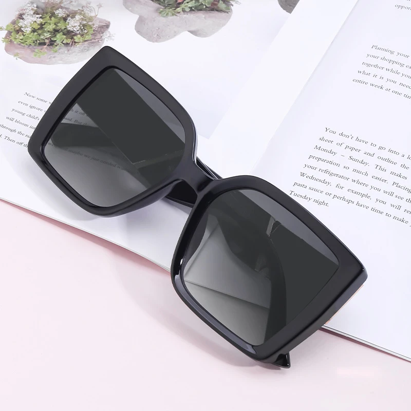 2024 новые большие квадратные солнцезащитные очки модные легкие роскошные для езды на открытом воздухе женщин