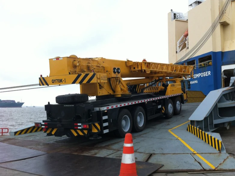 Most popular  200 ton all terrain crane QAY200 in stock