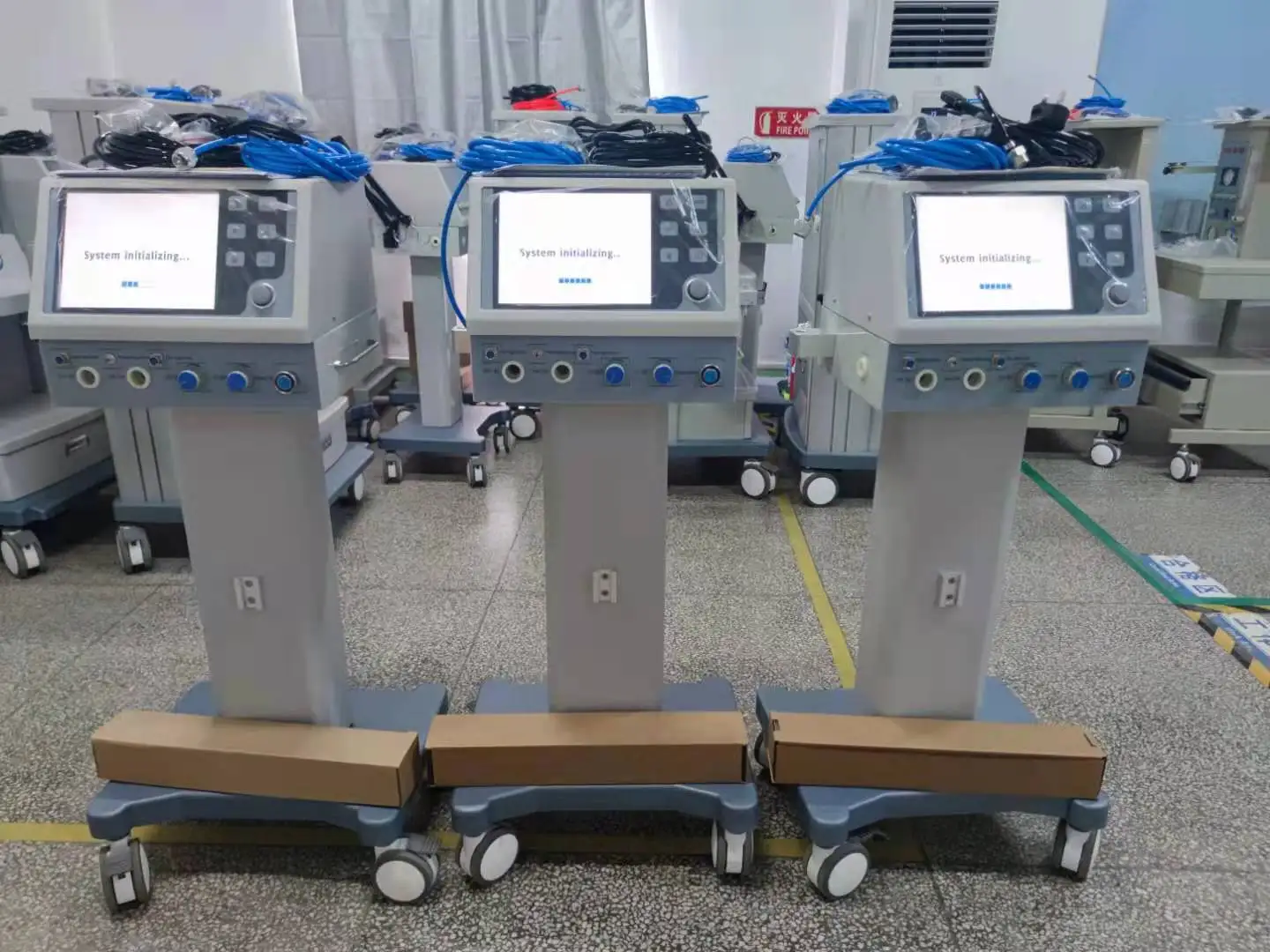 ICU Medical equipment portable Hospital clinic surgical medical PA-700B ICU ventilator machine