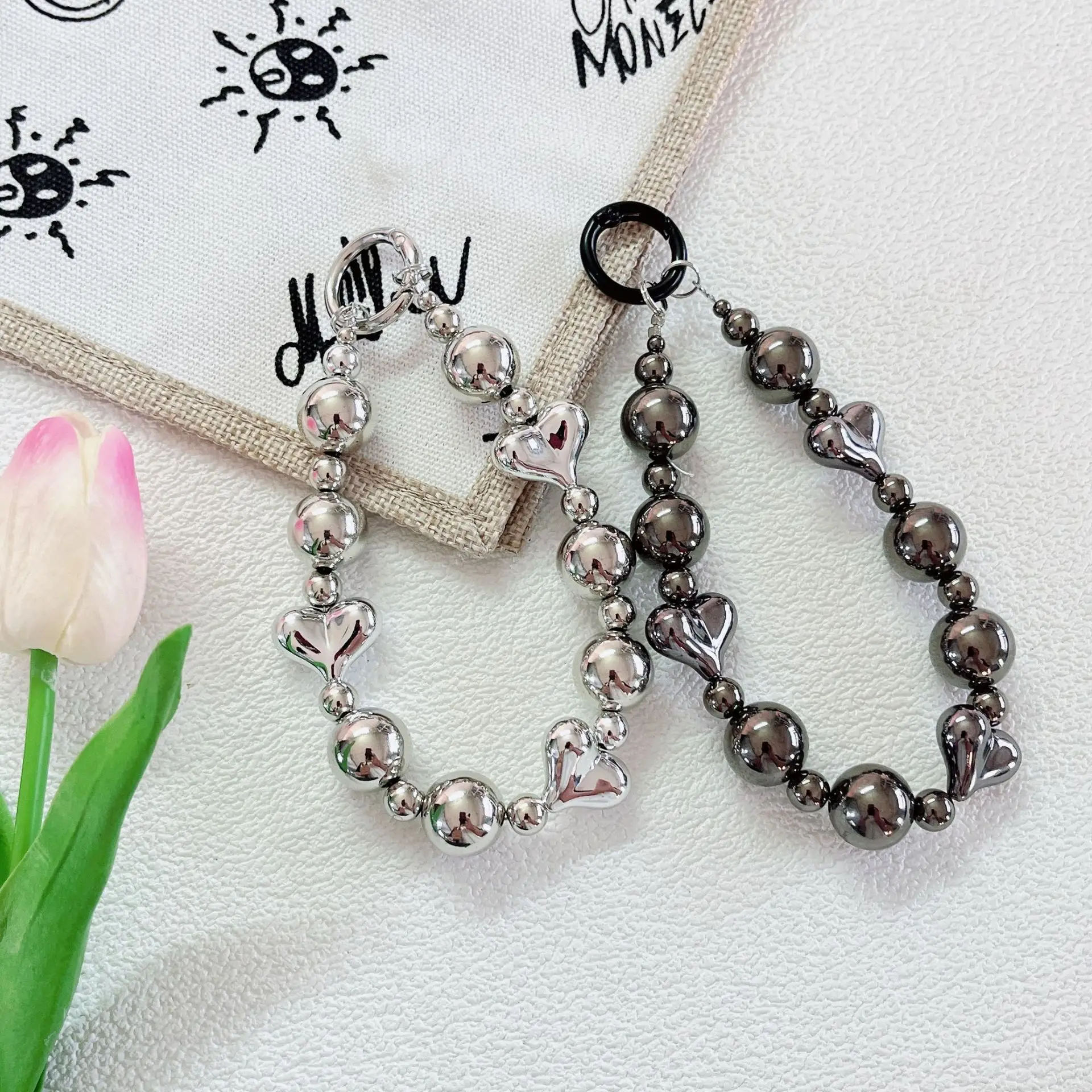 High-end fashion wrist strap creative mobile phone lanyard DIY chain hand-beaded mobile phone pendant