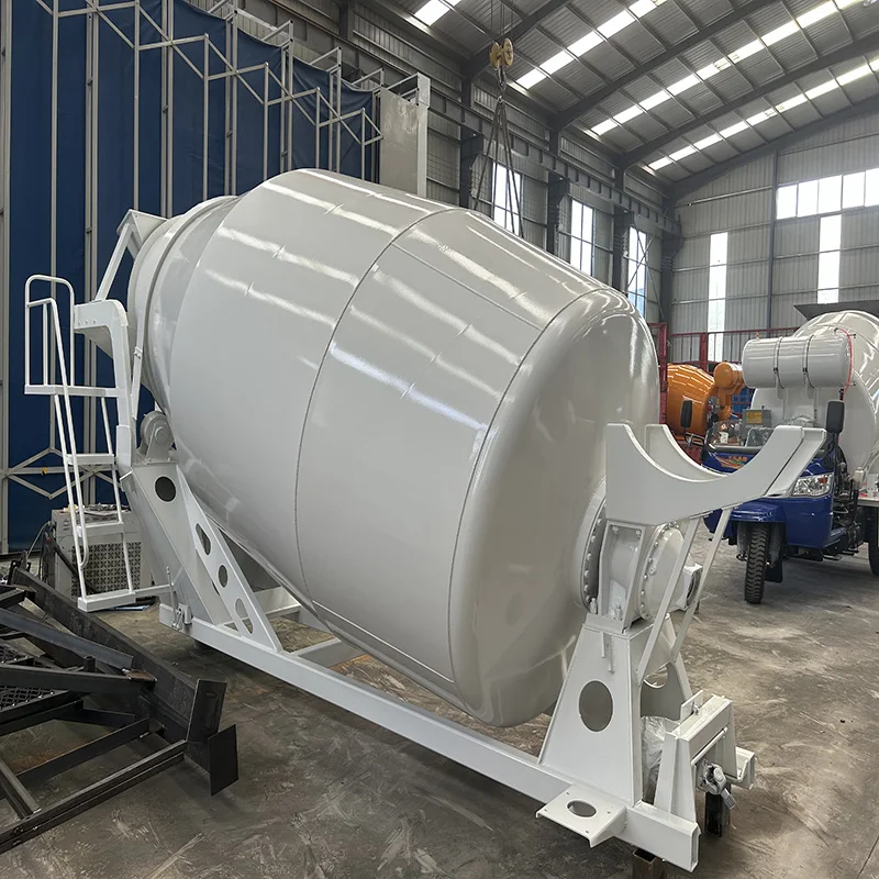 Big Capacity Cement Concrete Mixer 2 yard concrete mixer 4 Wheeler self loading concrete mixer with pump Construction Machine