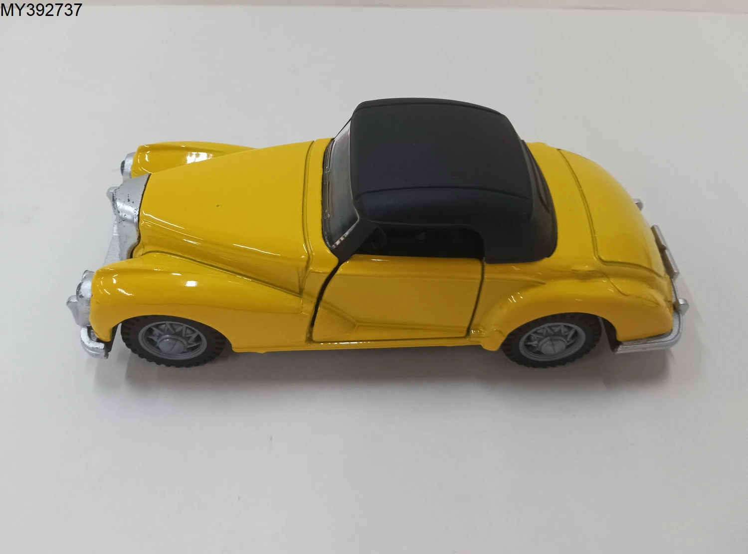 High Simulation classic old styles model metal car pull back 1:32 scale diecast vintage model cars toy