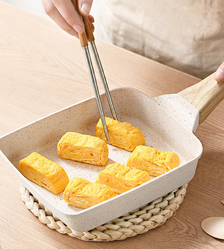 Non-Stick Coating Japanese Omelette Rectangle Maker Frying Pan with Anti Scalding Handle, Gas Stove and Induction Hob