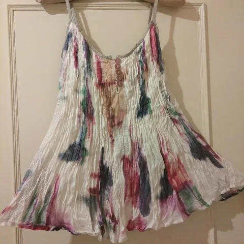 Popular Low Price Bulk Wholesale 90% Clean New, Hot Sell Used Cheap Injection Moulding For Clothes Hanger