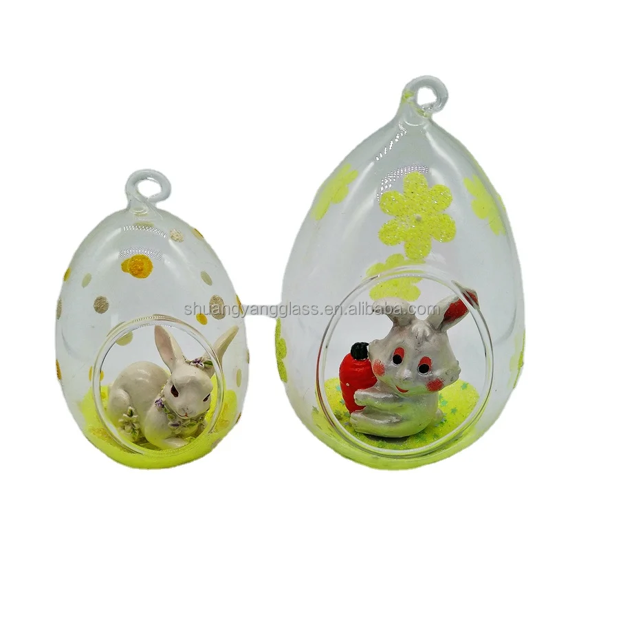 Easter home decoration Carrot-hugging resin rabbit can hang a hand-painted petal pattern 5.5cm with a hooked opening glass cover