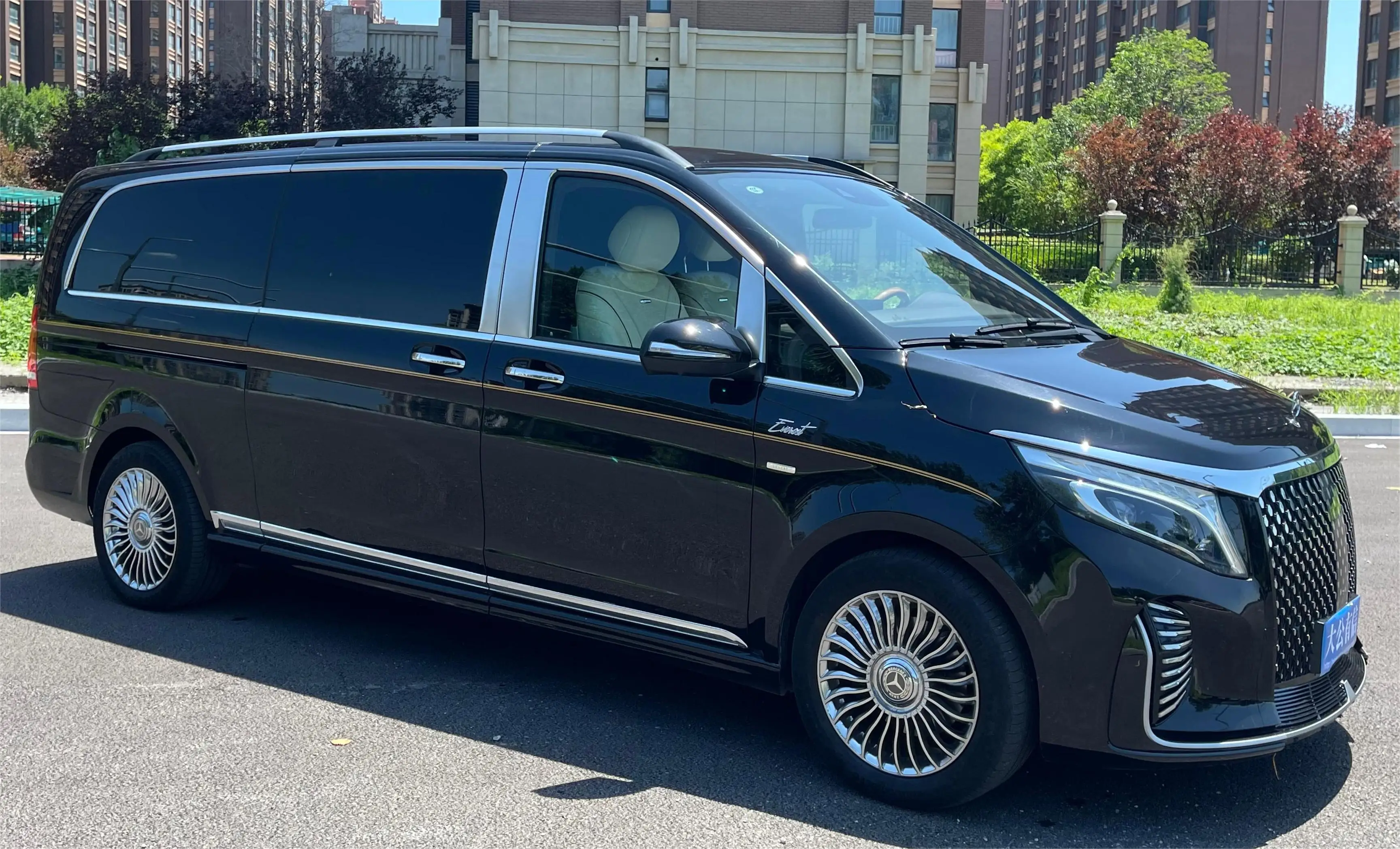 Used Car Mercedes-Benz MPV V260L 2021 MPV Long Axle Long wheelbase V class Vito rear drive Benz V260