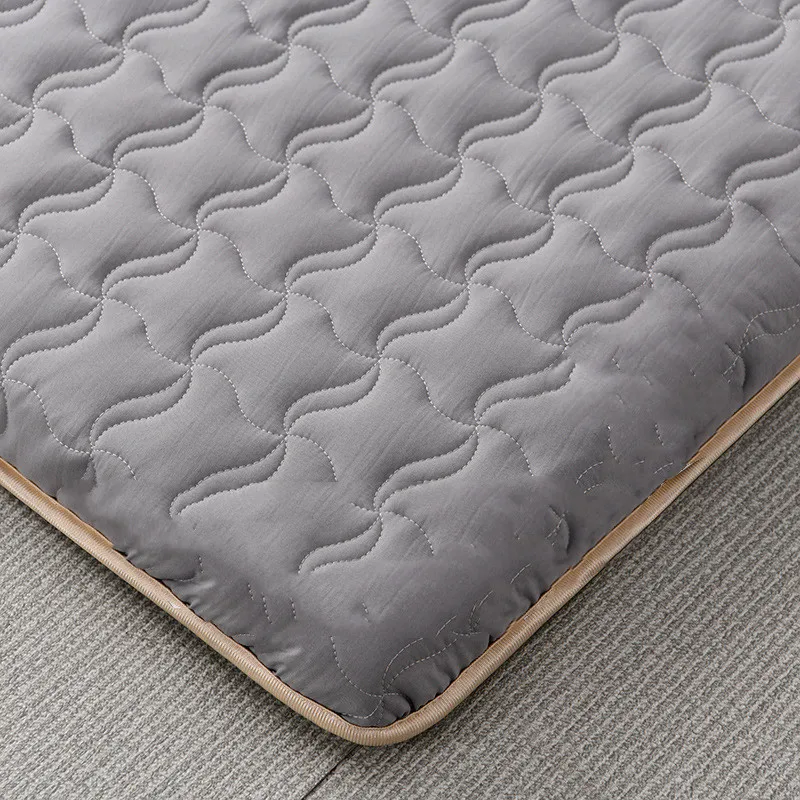Mattress Student dormitory single padded padded bed comfortable beautiful  mattress folded on the floor