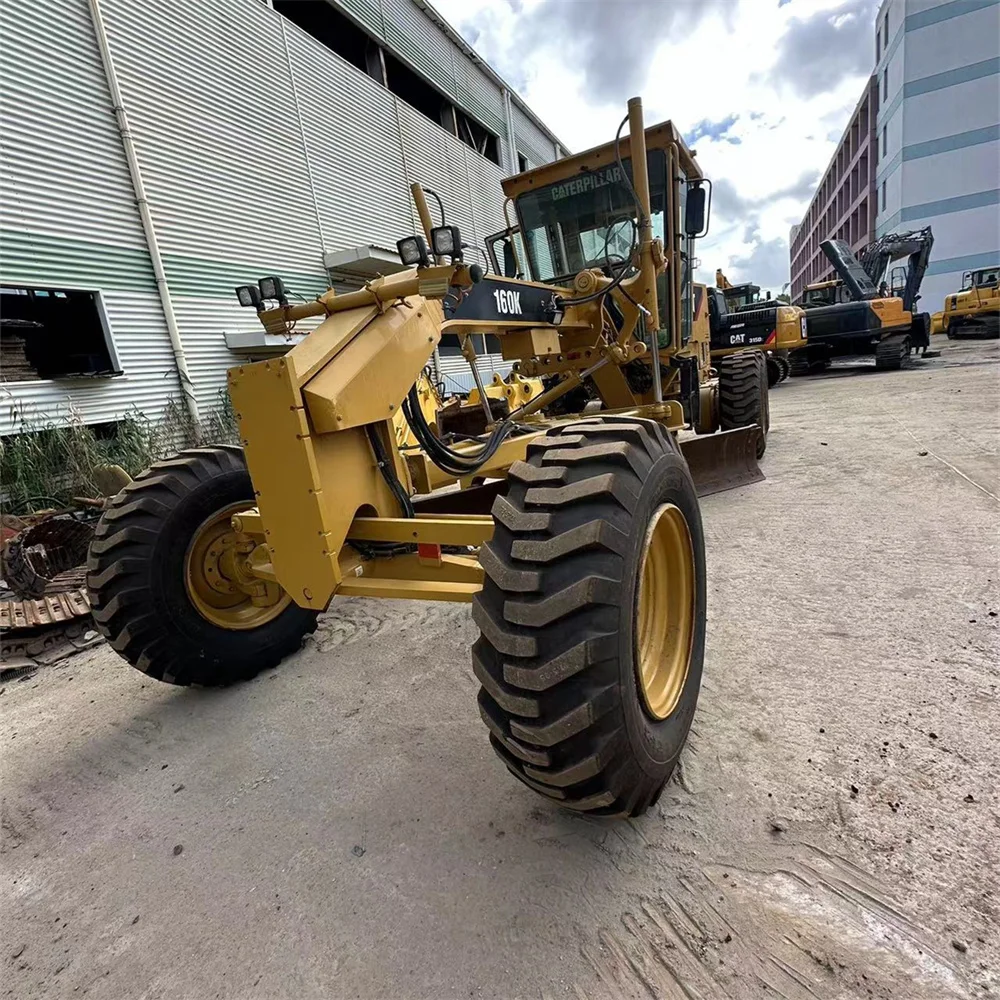 Лидер продаж подержанные автогрейдеры CAT120K CAT140G CAT160K для продажи в Шанхае