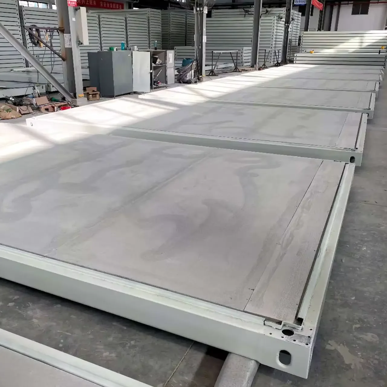 6-25mm Wholesale Decorative Fiber Cement Board for Construction and Engineering Project