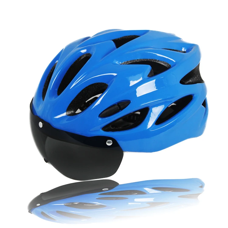 New design custom 0.6 mm special PC EPS solid color round riding flip up motor cycle helmet with windshields