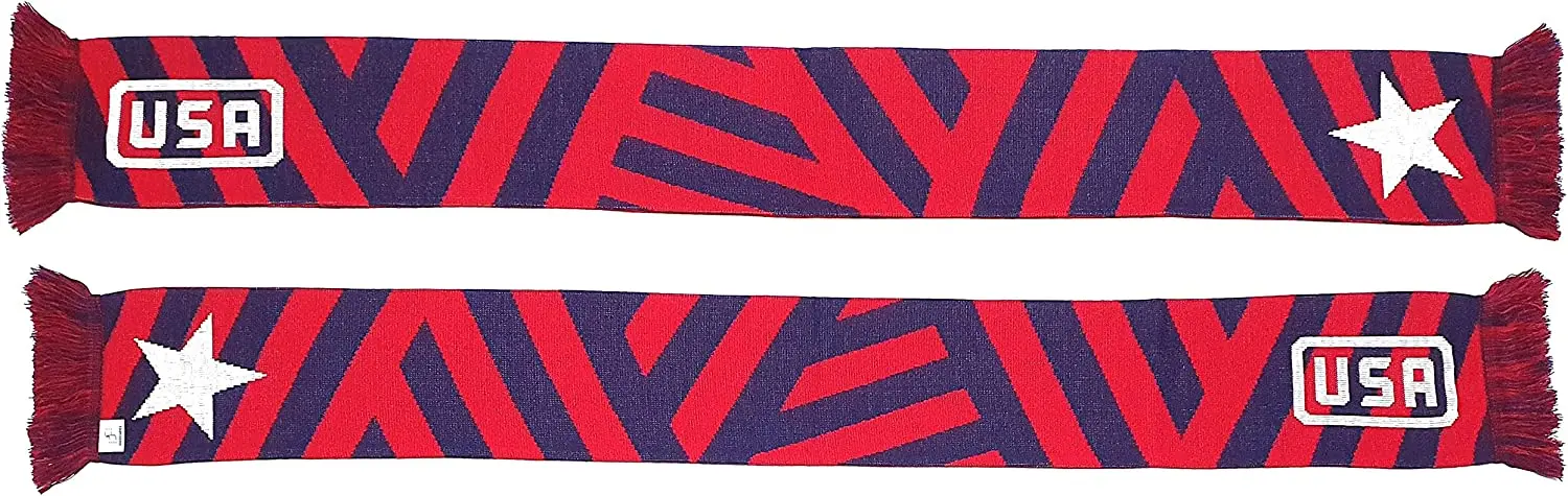 hot warm popular selling well fashion chunky elegant 2022 world club logo pattern jacquard soccer scarves