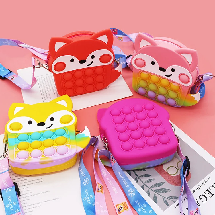 Wholesale Novelty  Bag Silicone Rainbow Fidget  Coin Purse Sensory Toys Kids Fidget lovely  Toys