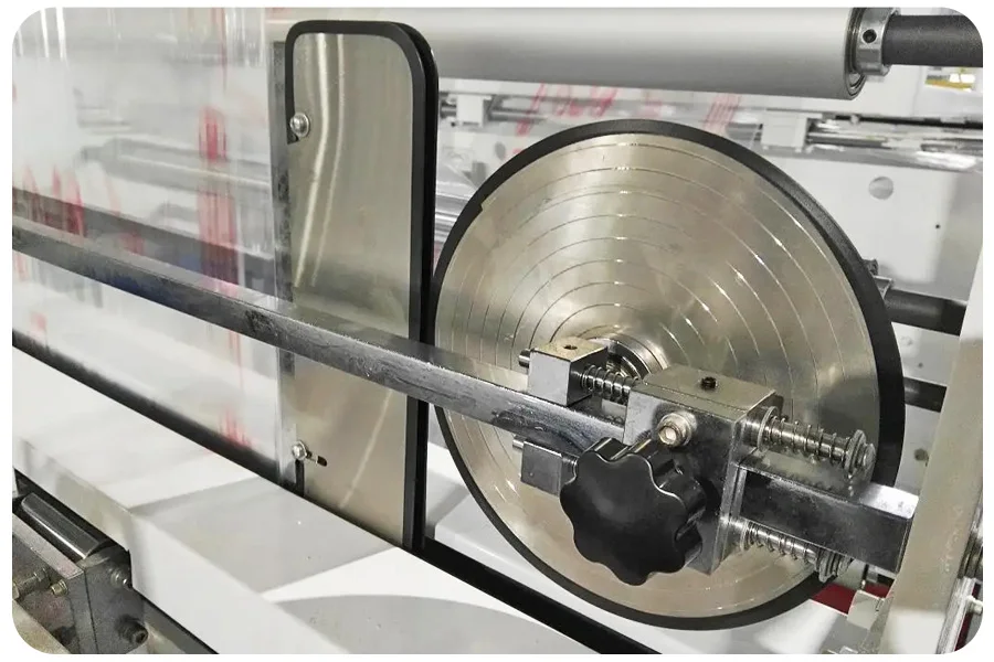 Customized Euro Type Baby Diaper bag Windmill Collection Wicket Bag Making Machine