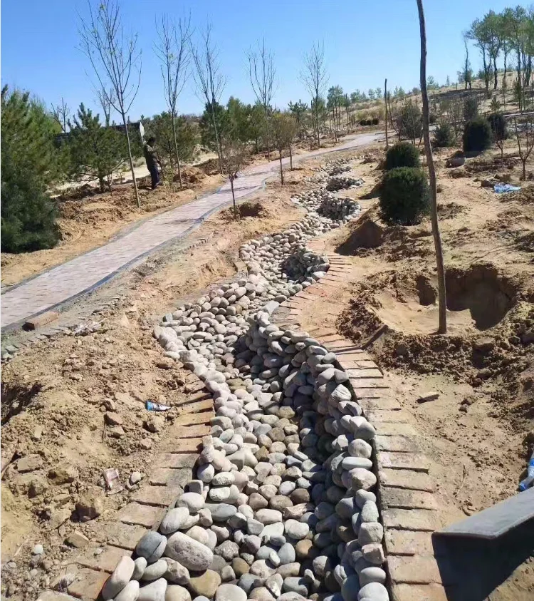 For Garden Cobbles & Pebbles Rounded Shape Other,none Xinfengrui None,others Woven Bag Grey River Pebble Stone Natural Mix 1 Ton