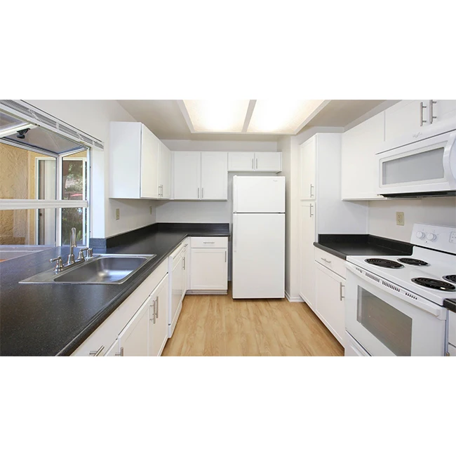  Новая модель античный белый кухонный шкаф дизайн из массива вишни