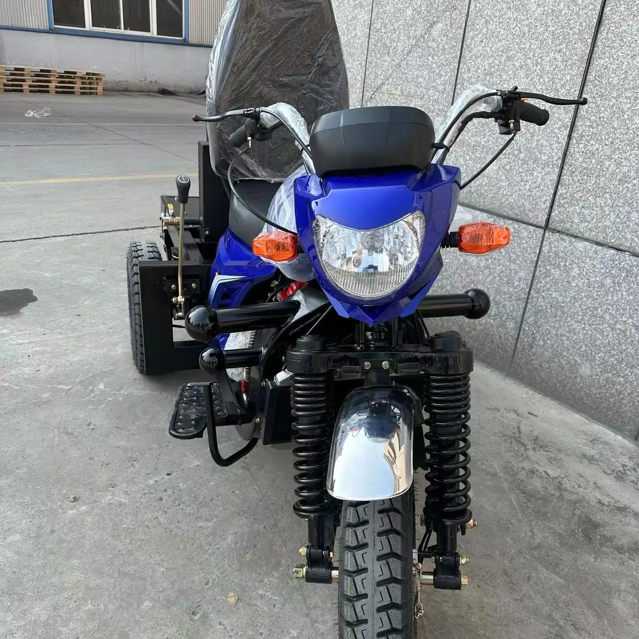 China High Quality Electric 3-Wheel Cargo Tricycle New Construction Mini Dumper With Mining Underground Wheel Loader