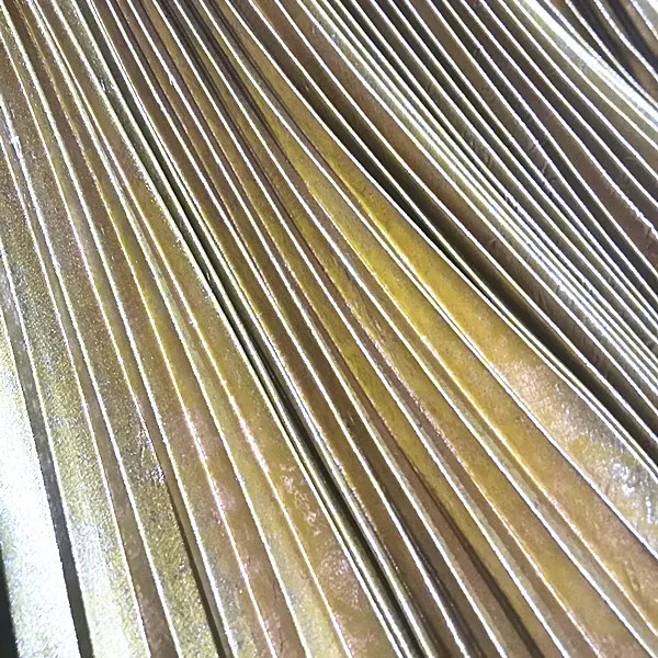 Плиссированная золотистая металлическая ткань для юбки от солнца