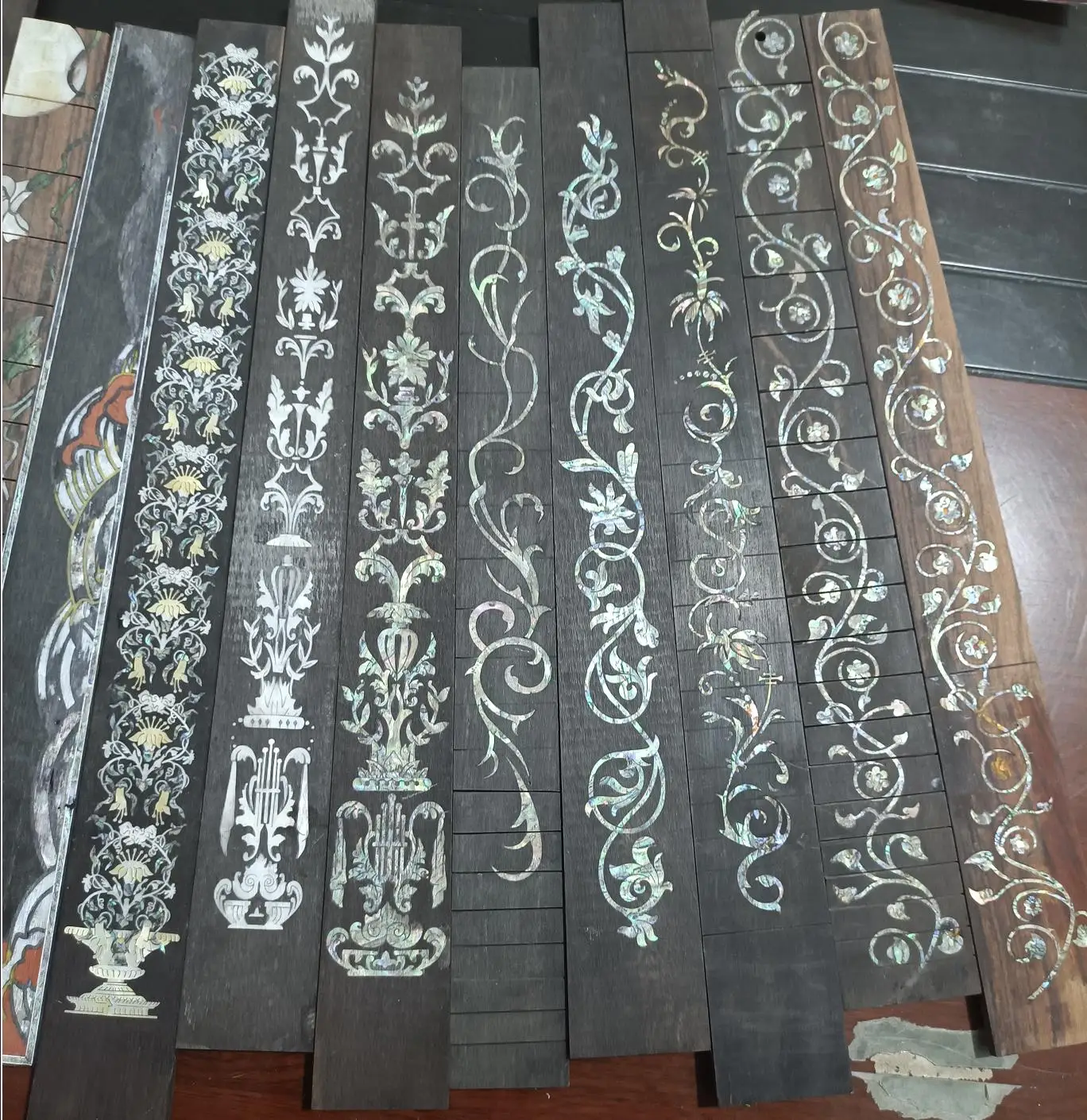 various natural wood Shell wood acrylic inlay Source Musical accessories ebony Guitar Fingerboard & Position mark manufacturer