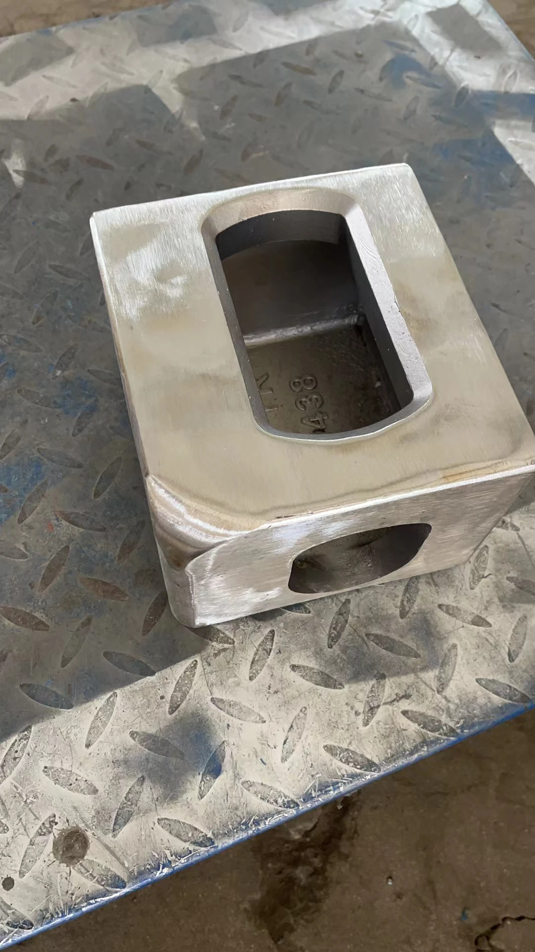 2021 hot China manufacture high quality standard container corner fitting
