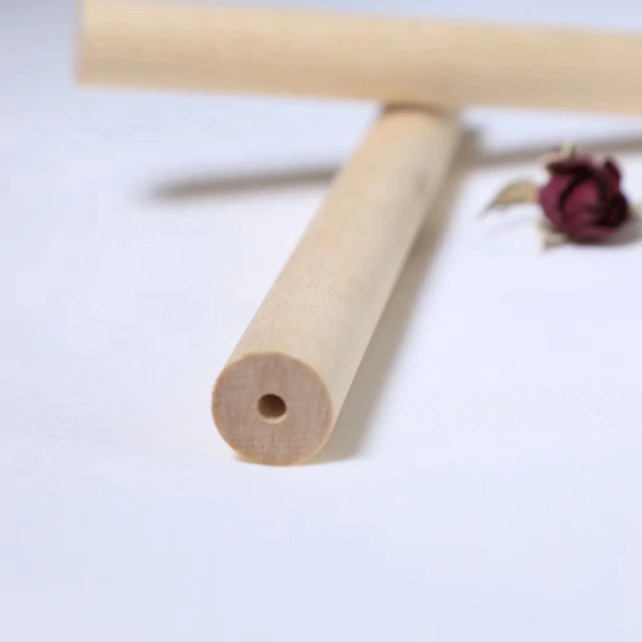 wooden circle dowel wood dowel rod wth hole  Wooden Dowel Rods