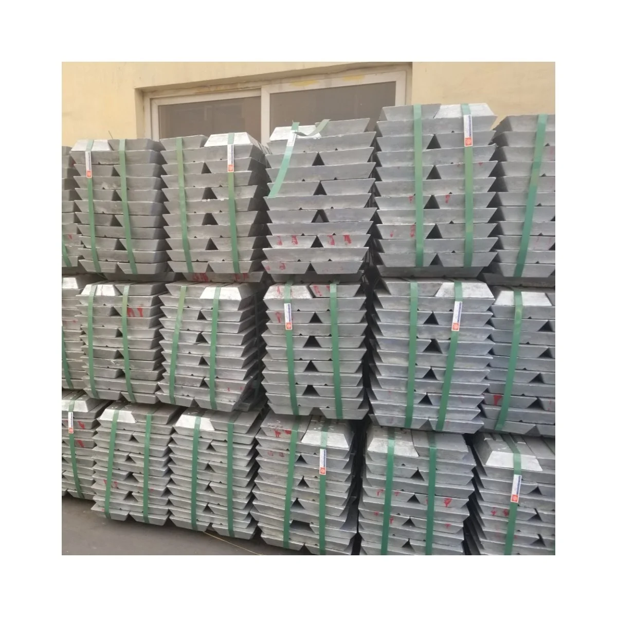 Hot Sale Pure Metal 99.99% Zinc Ingots  at Best Price