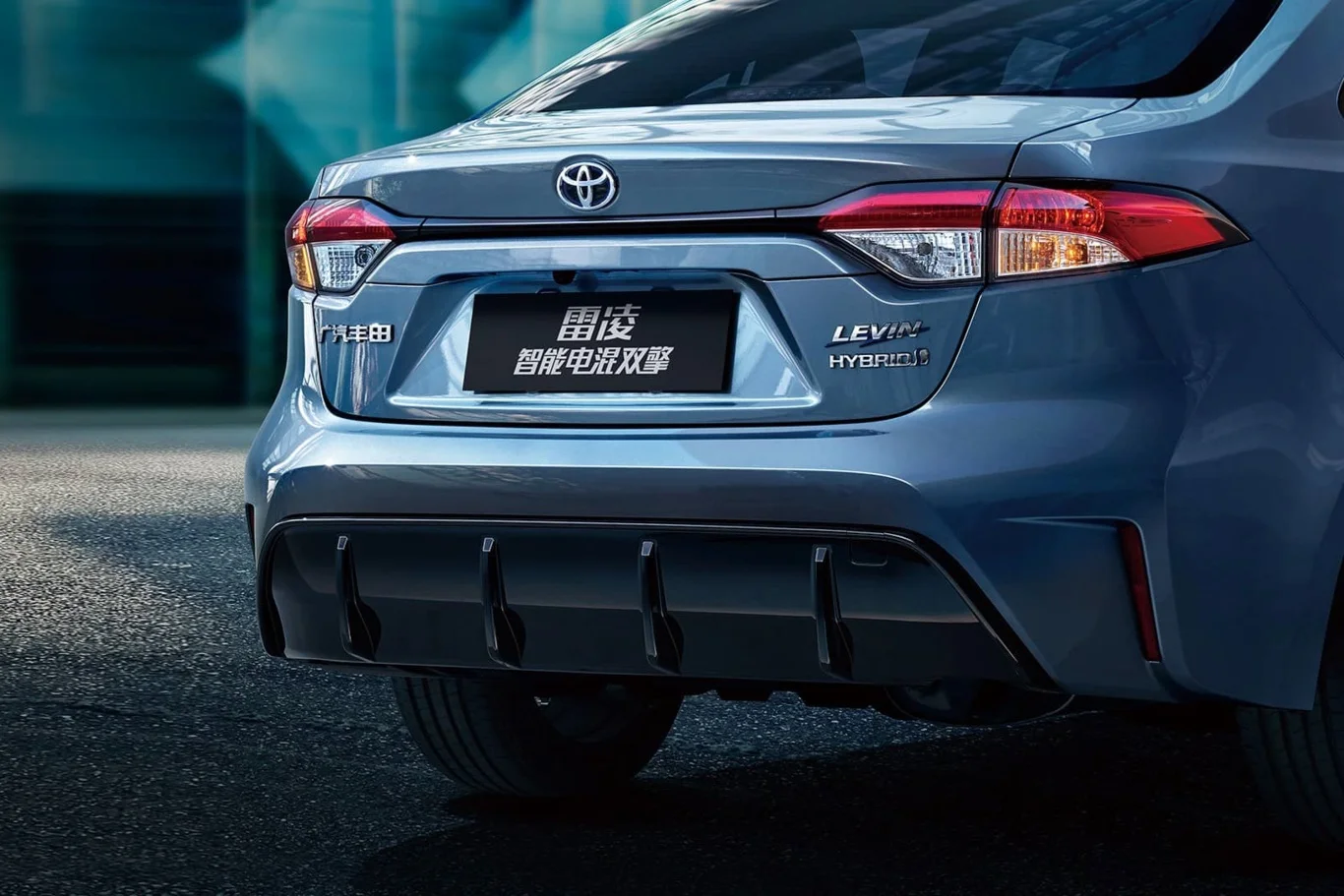 Дешевые Toyota Levin бензиновые автомобили FWD компактные Lei Ling гибридный автомобиль класса люкс CVT