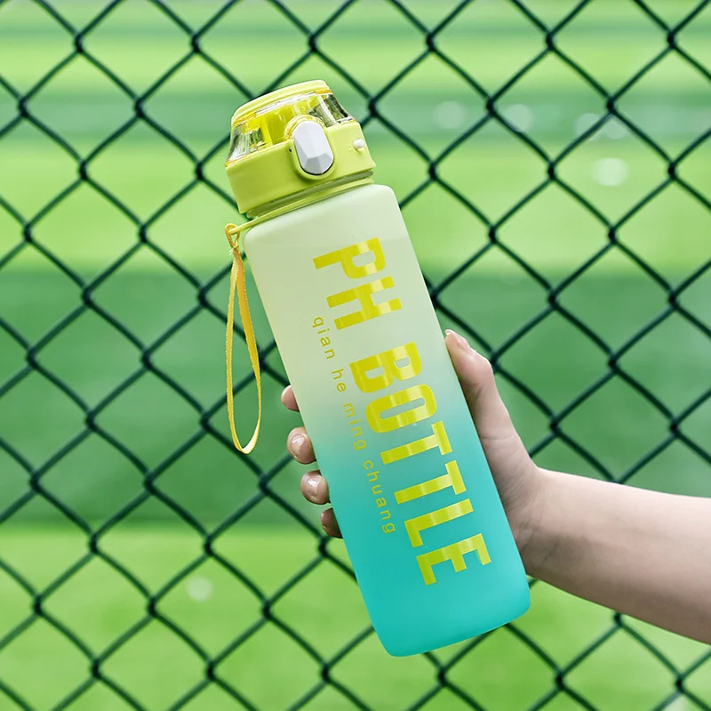 New Arrival Travel Bottle Sports Clear Leak Proof Portable 750ml 1000ml Plastic BPA Free Water Bottle for Girls