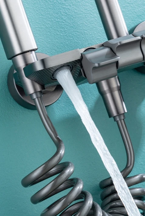 Wholesale New Product Fashion High Quality Bath Shower Set Wall Mounted Shower Set