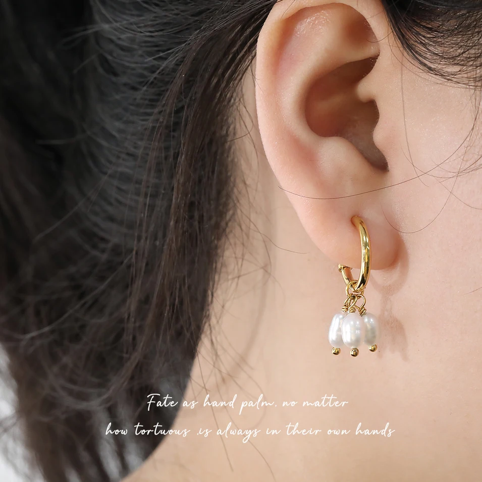 VIANRLA Stainless Steel Jewelry  Leaf Shape Pearl Earrings Minimalism Gift 18K Gold PVD Plated Free Laser Logo Drop Shipping