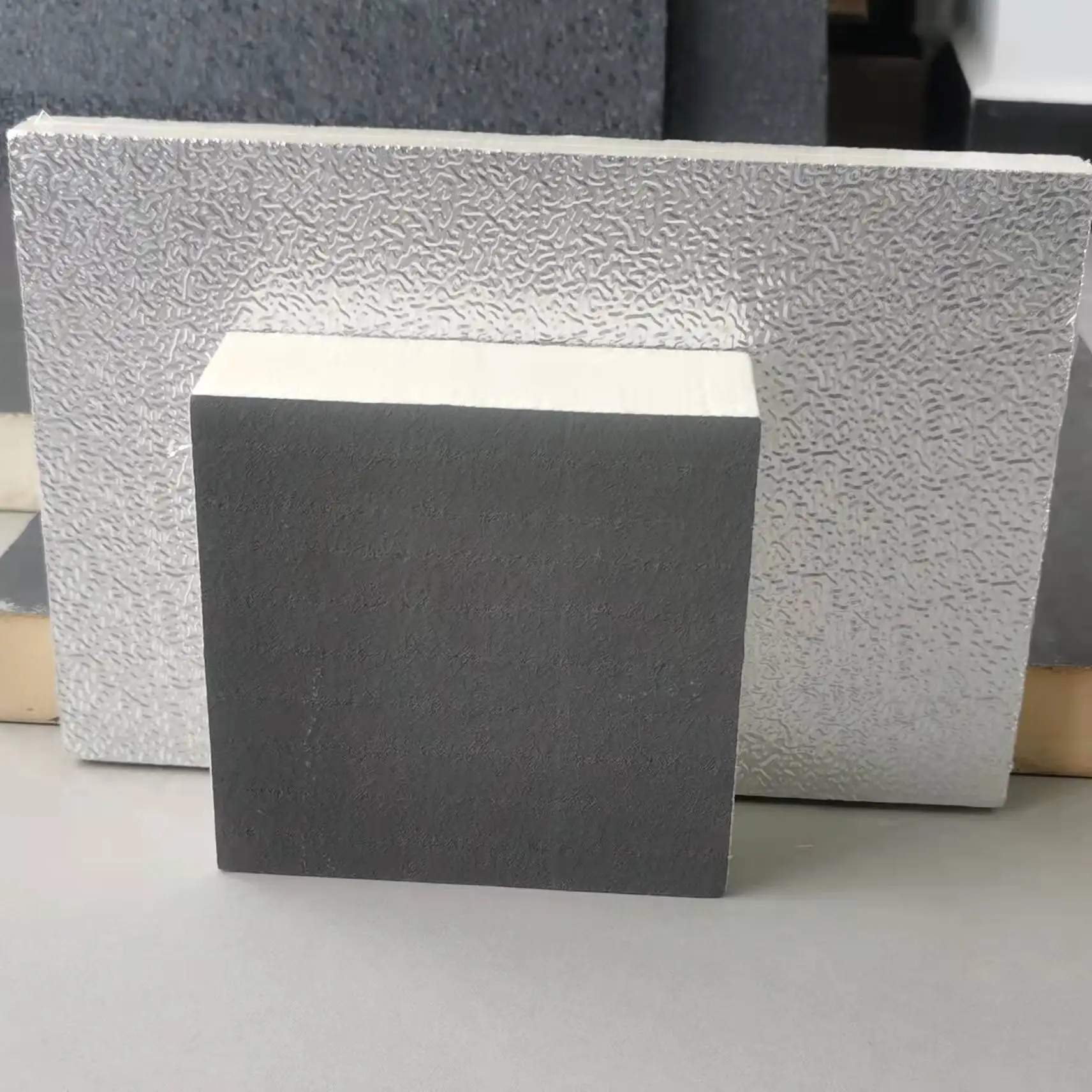 Thermal cold heat insulation building material wall roof polyisocyanurate polyurethane insulation board PIR plate