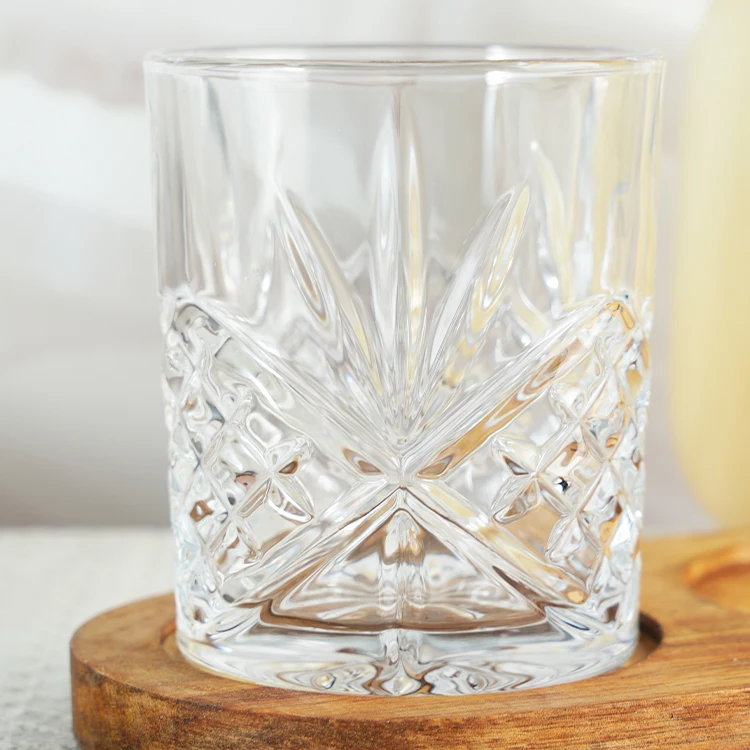 Best Selling Crystal Whiskey Glasses Clear Textured and Embossed Glassware for Enhanced Spirits Tasting