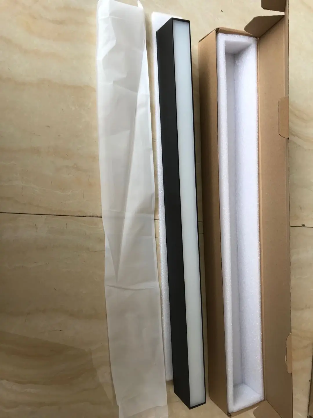  Магнитные линейные трековые светодиодные светильники ECOJAS linear32 13W 3000K 4000K