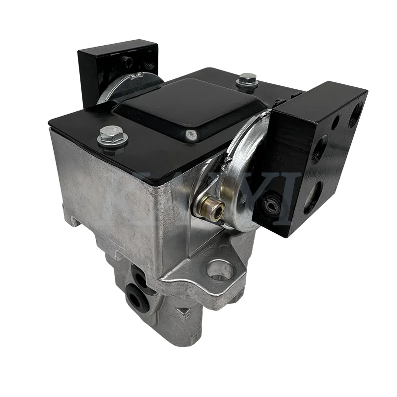 ZX200/ZX210/ZX240/ZX270/ZX330/ZX450 Pilot Valve Assembly 9247135/YB60000033/9184276/9226365/9235551 Foot Valve for HITACHI