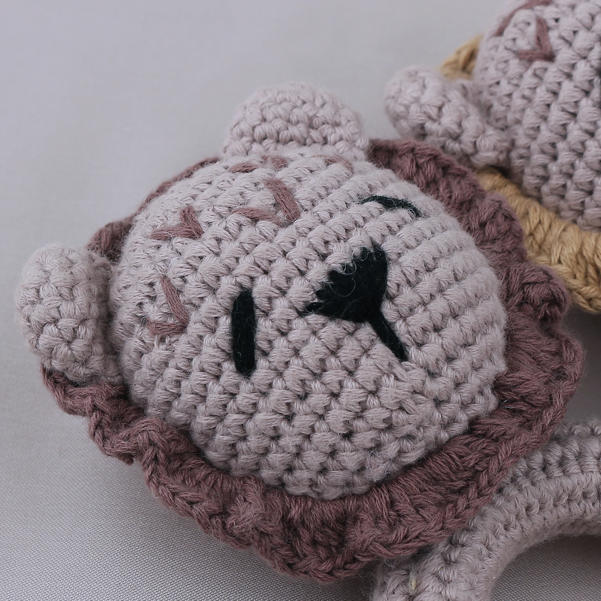 Newborn Gift Bear Shape Baby Teethers Cotton Crochet Rattle Baby Wooden Teethers