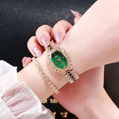 Luxury Full Diamond Square Golden Ladies Bracelet Watch Chain Clock Leisure Starry Sky Wrist watch Relogio Feminino