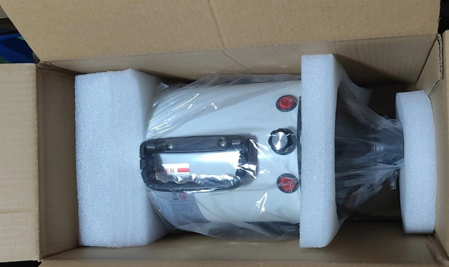 New pet blow dryer with temperature control high power cat drying hair dryer